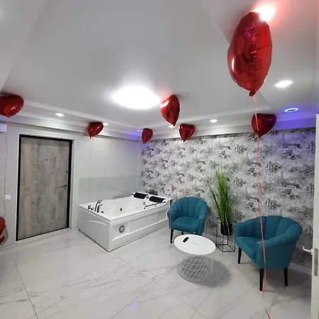 Vip For Lovers In Apartment Chisinau