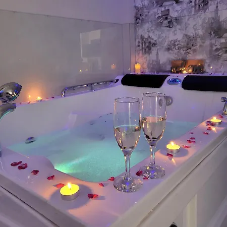 Vip For Lovers In Apartment *